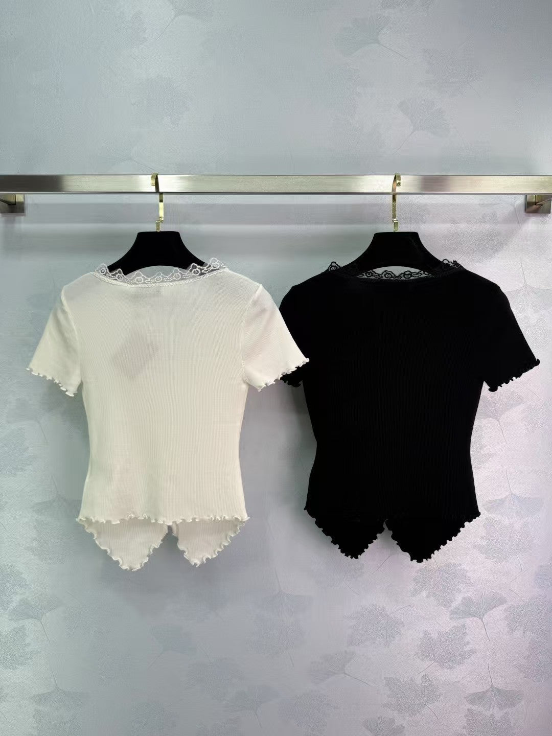 new knitted tops