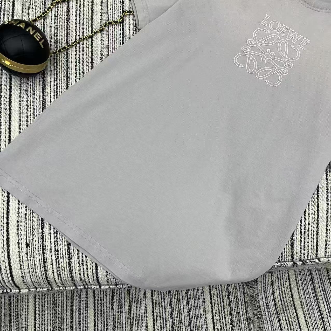 Logo embroidered short-sleeved crew neck T-shirt