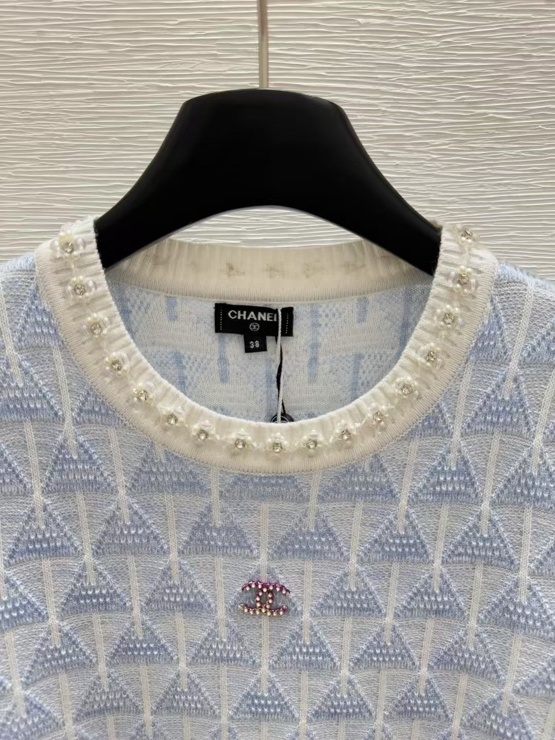 Crew neck beaded knit short sleeves