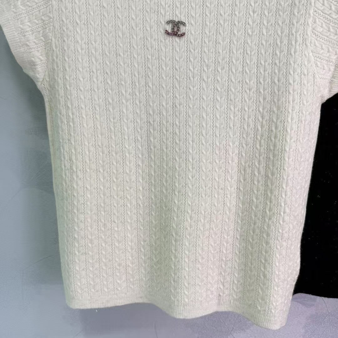 New Arrivals Pearl Round Neck Knitted Short Sleeve