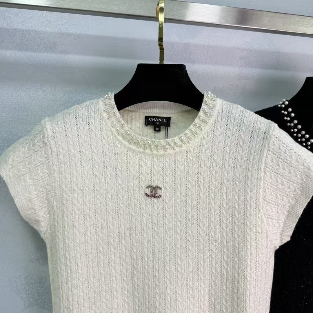 New Arrivals Pearl Round Neck Knitted Short Sleeve