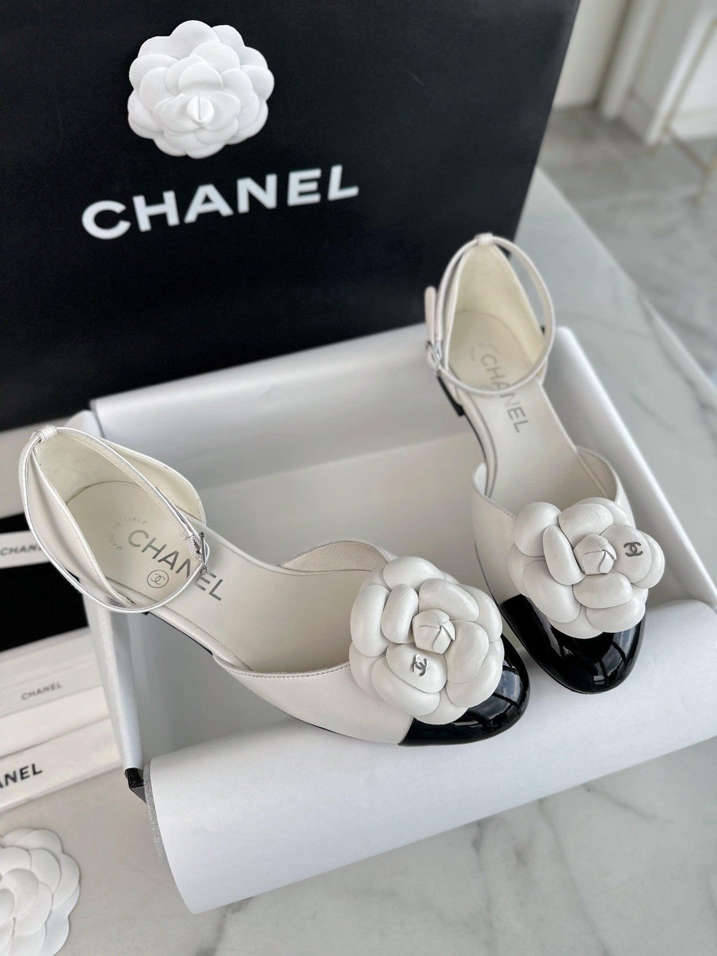 Camellia shoes