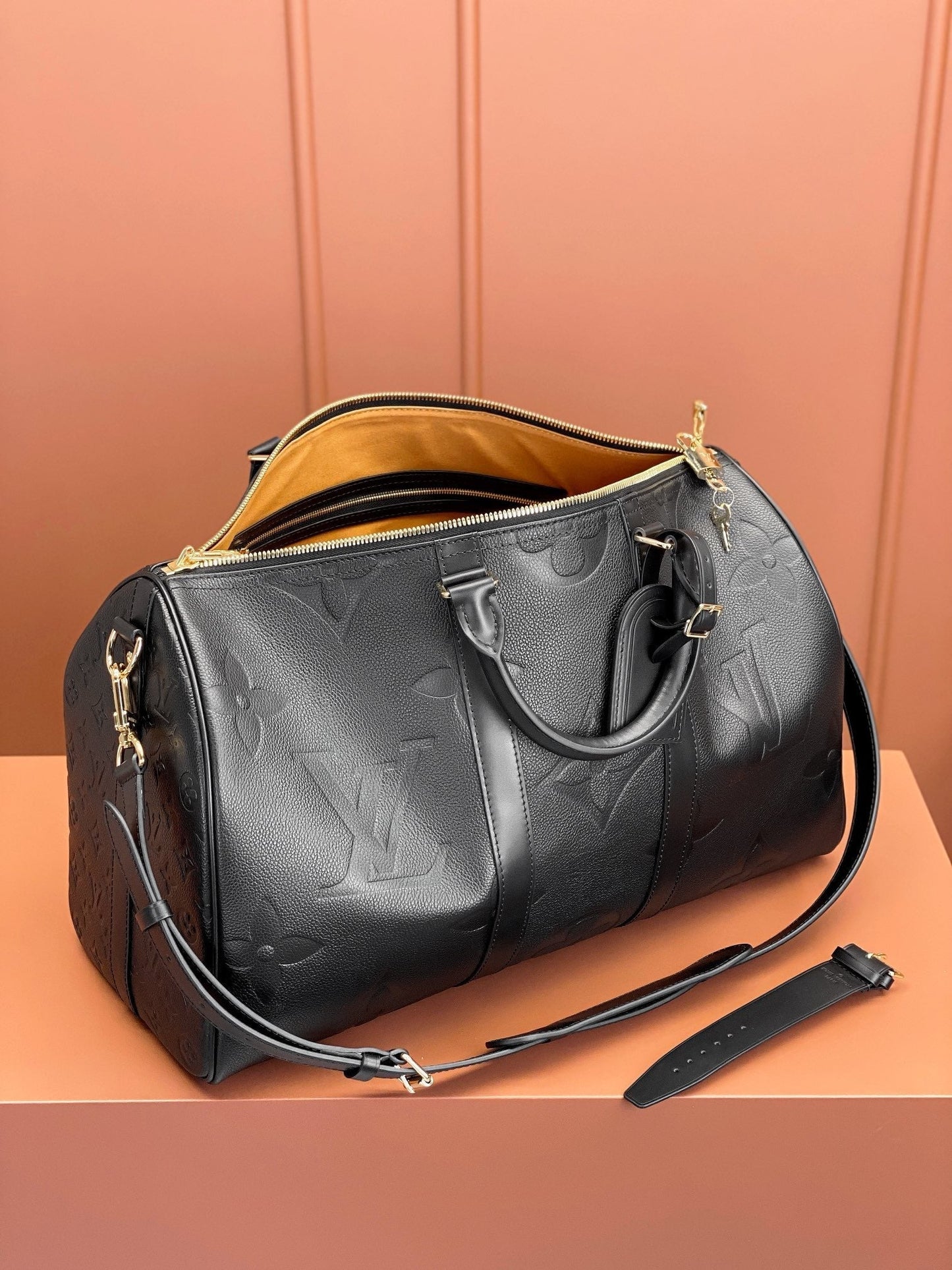 Keepall Bandoulière 45 Monogram Empreinte Leather