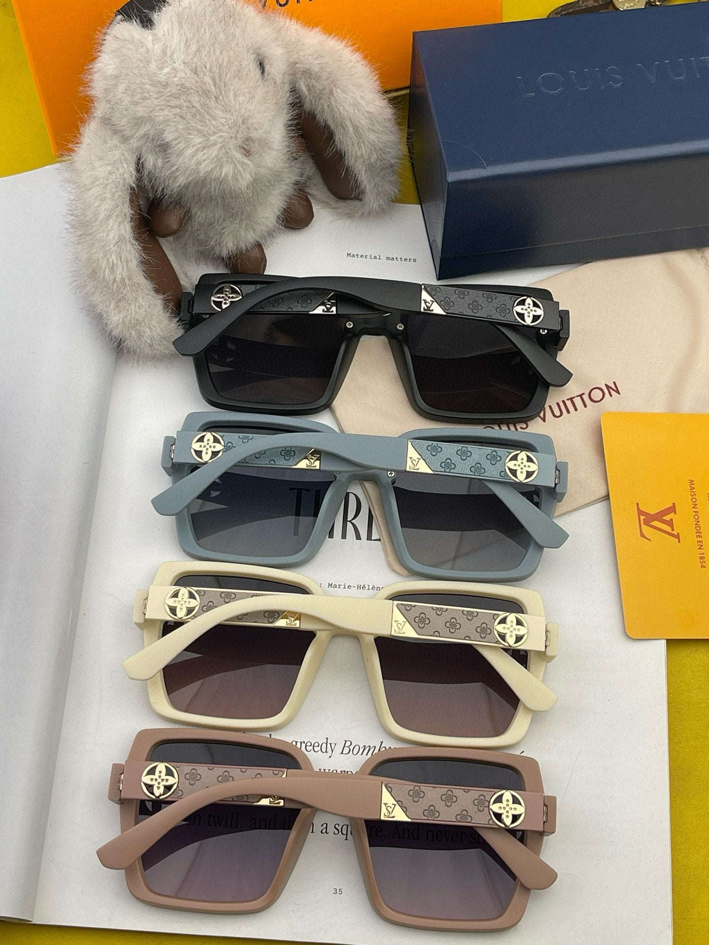 New high quality sunglasses Polarized Lenses