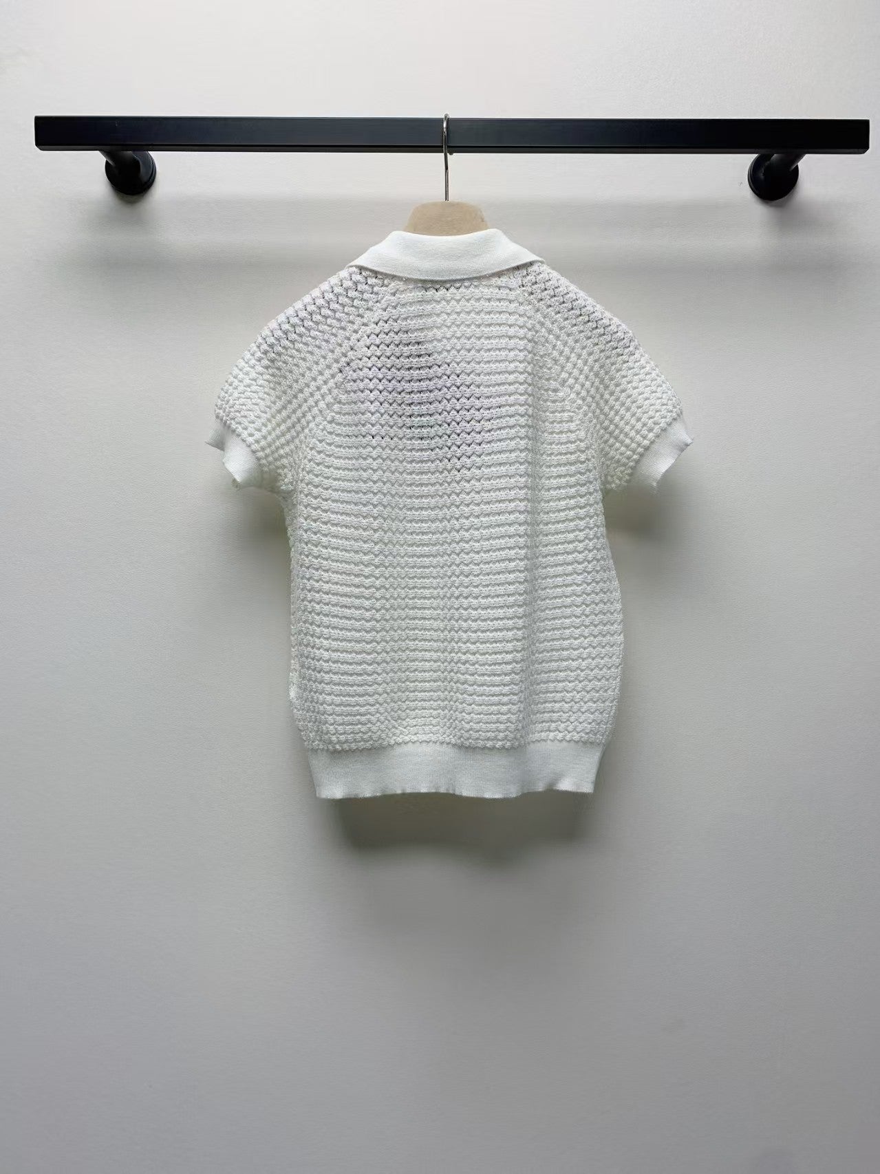 lapel button letter knitted sweater short sleeves