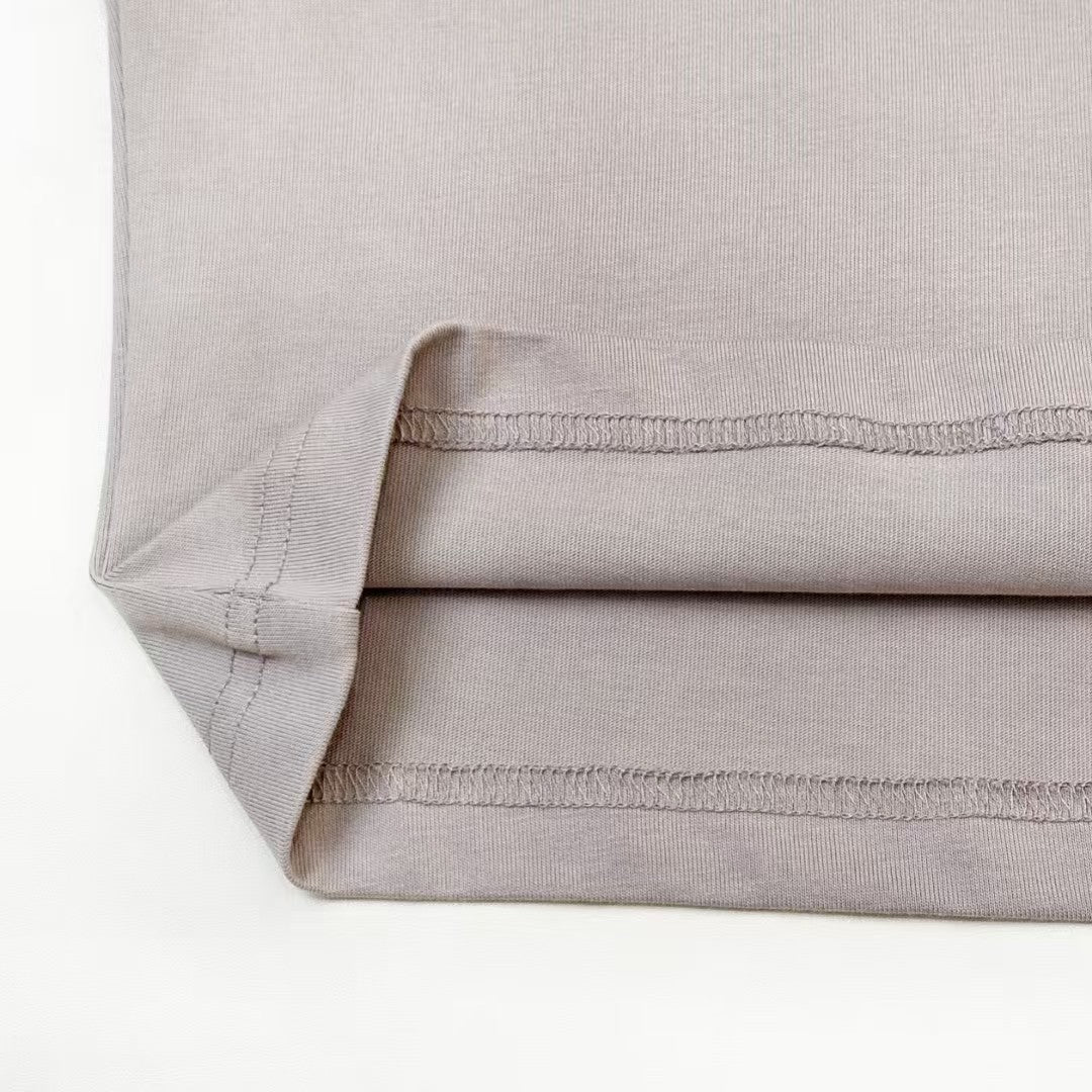 loose fit short sleeves