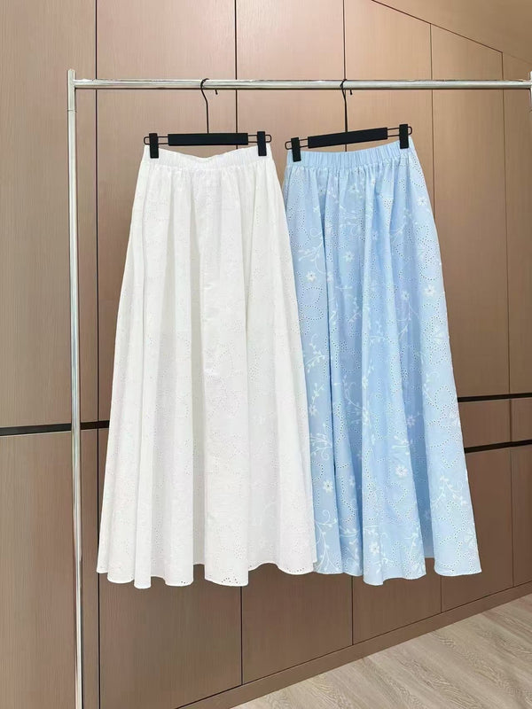 Heavy duty water soluble embroidery skirt
