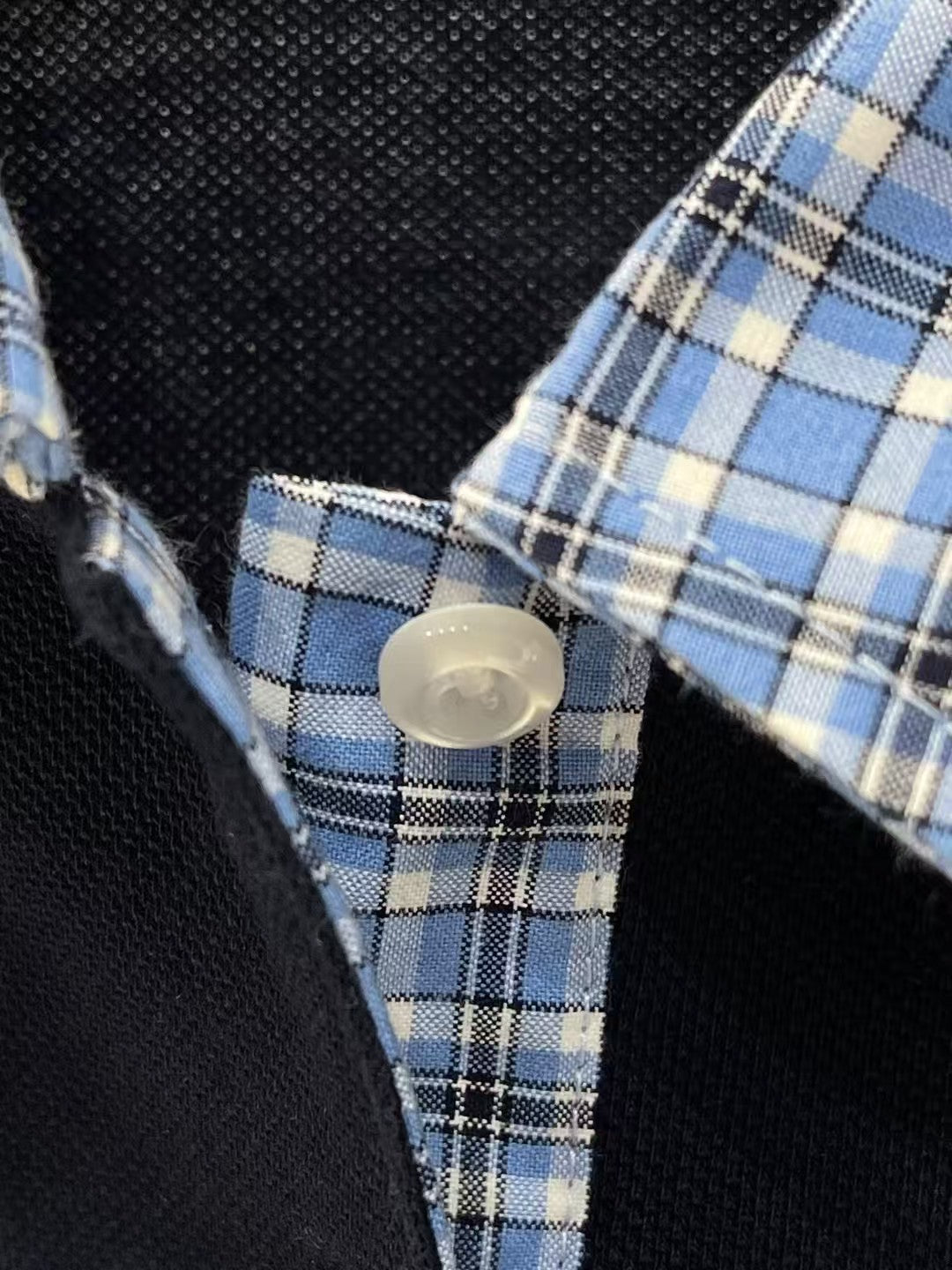 Lettering embroidered lapel T-shirt