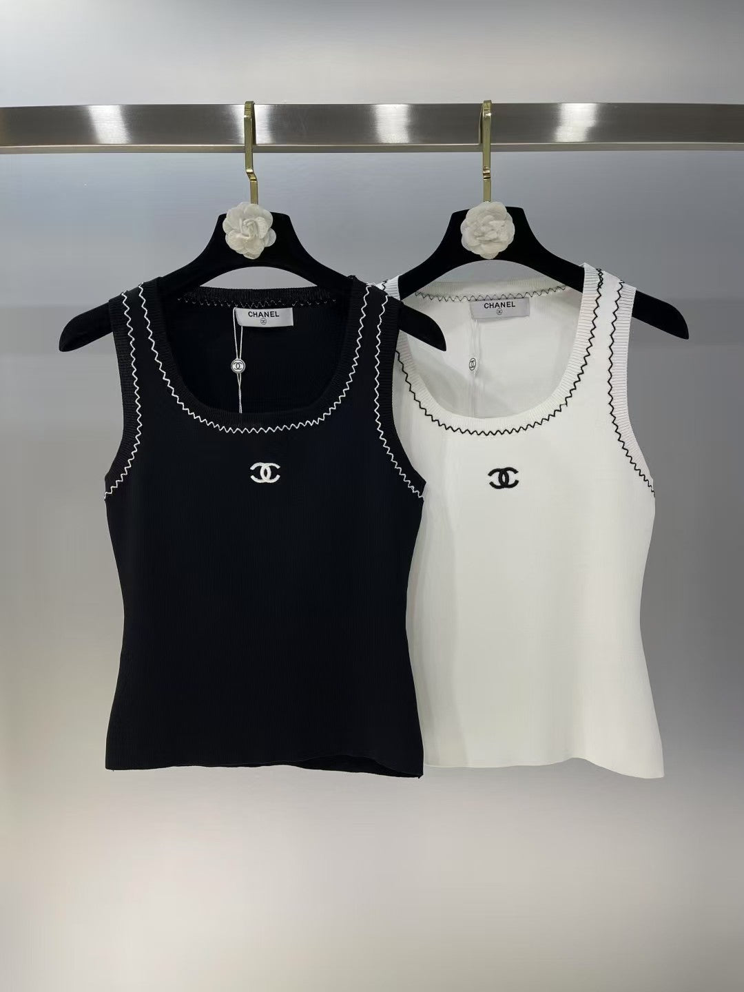 Letter Embroidery Knitted Vest