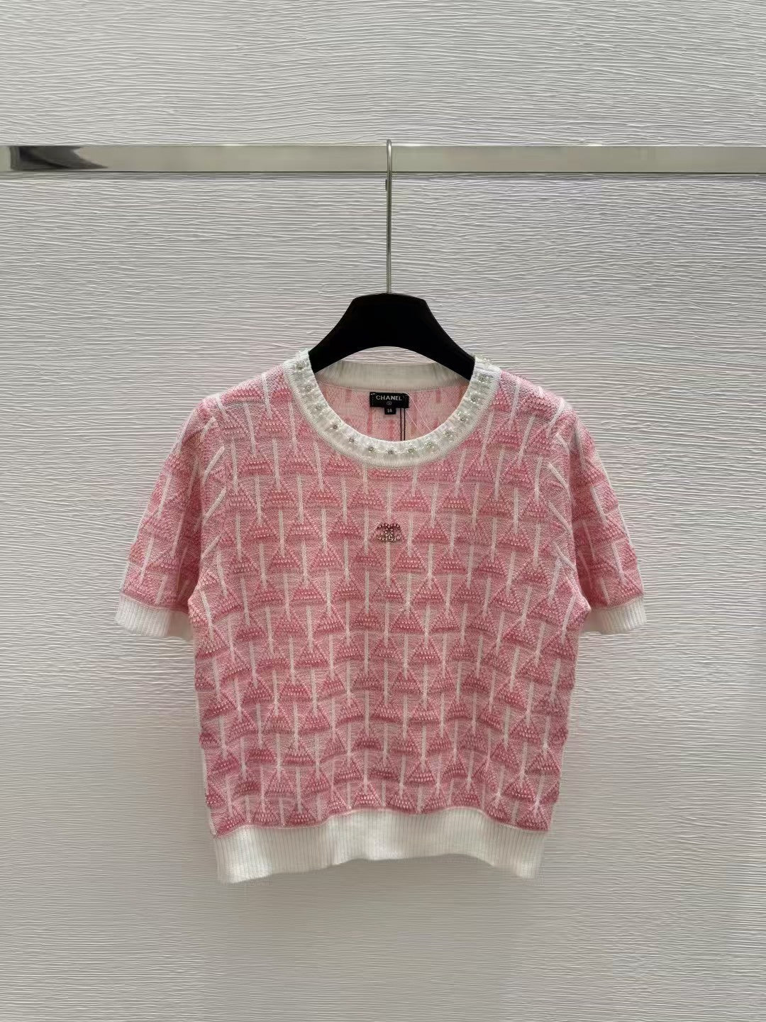 Crew neck beaded knit short sleeves
