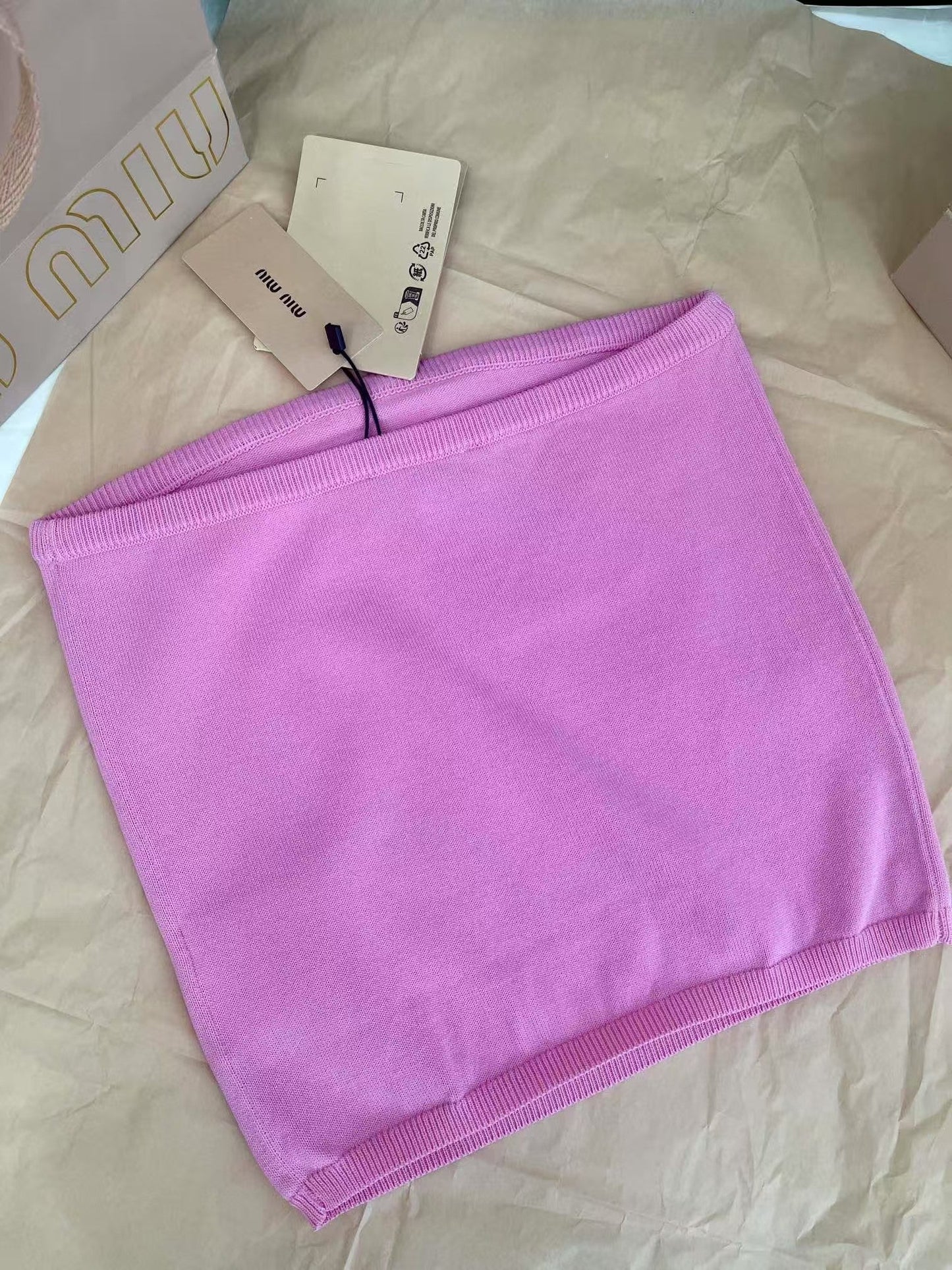 Lettering jacquard tube top