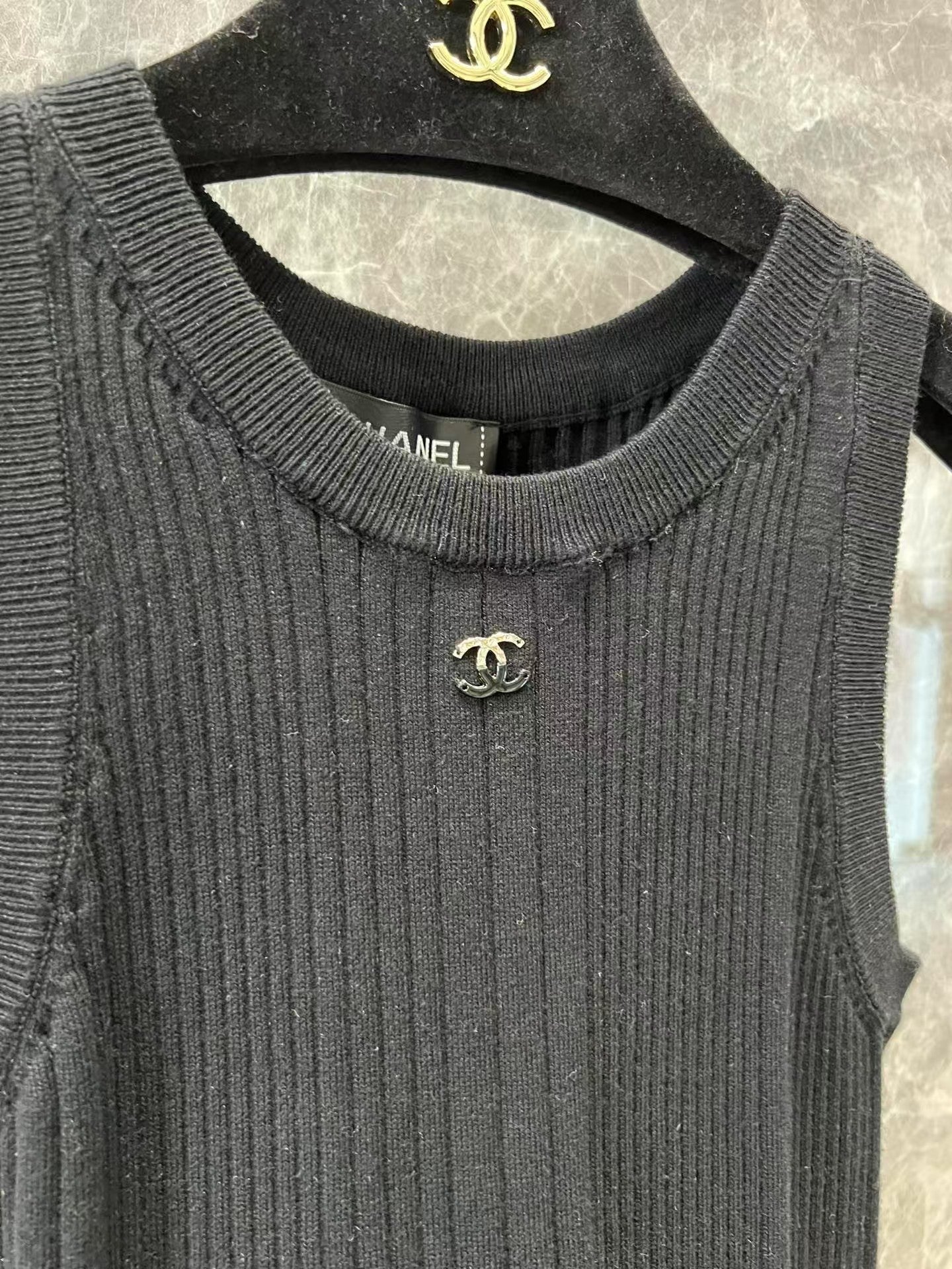 jacquard knit vest
