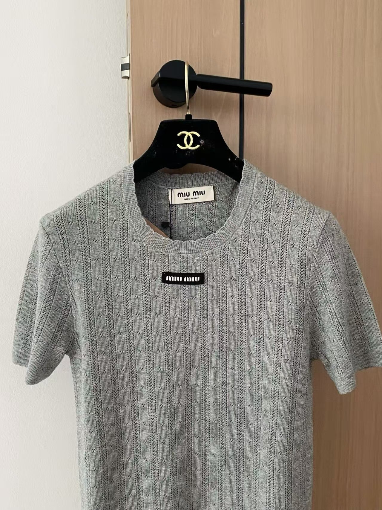 Latest Short Sleeves