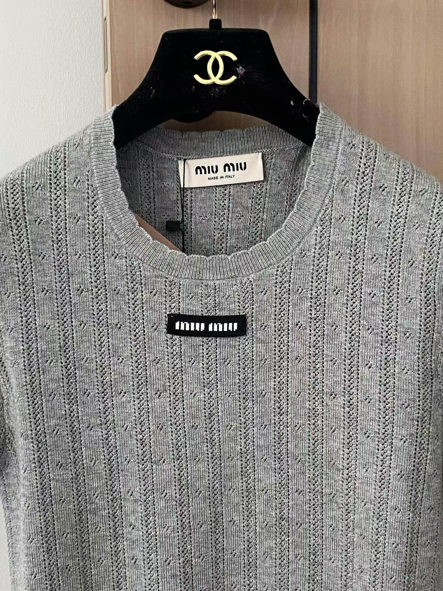 Latest Short Sleeves