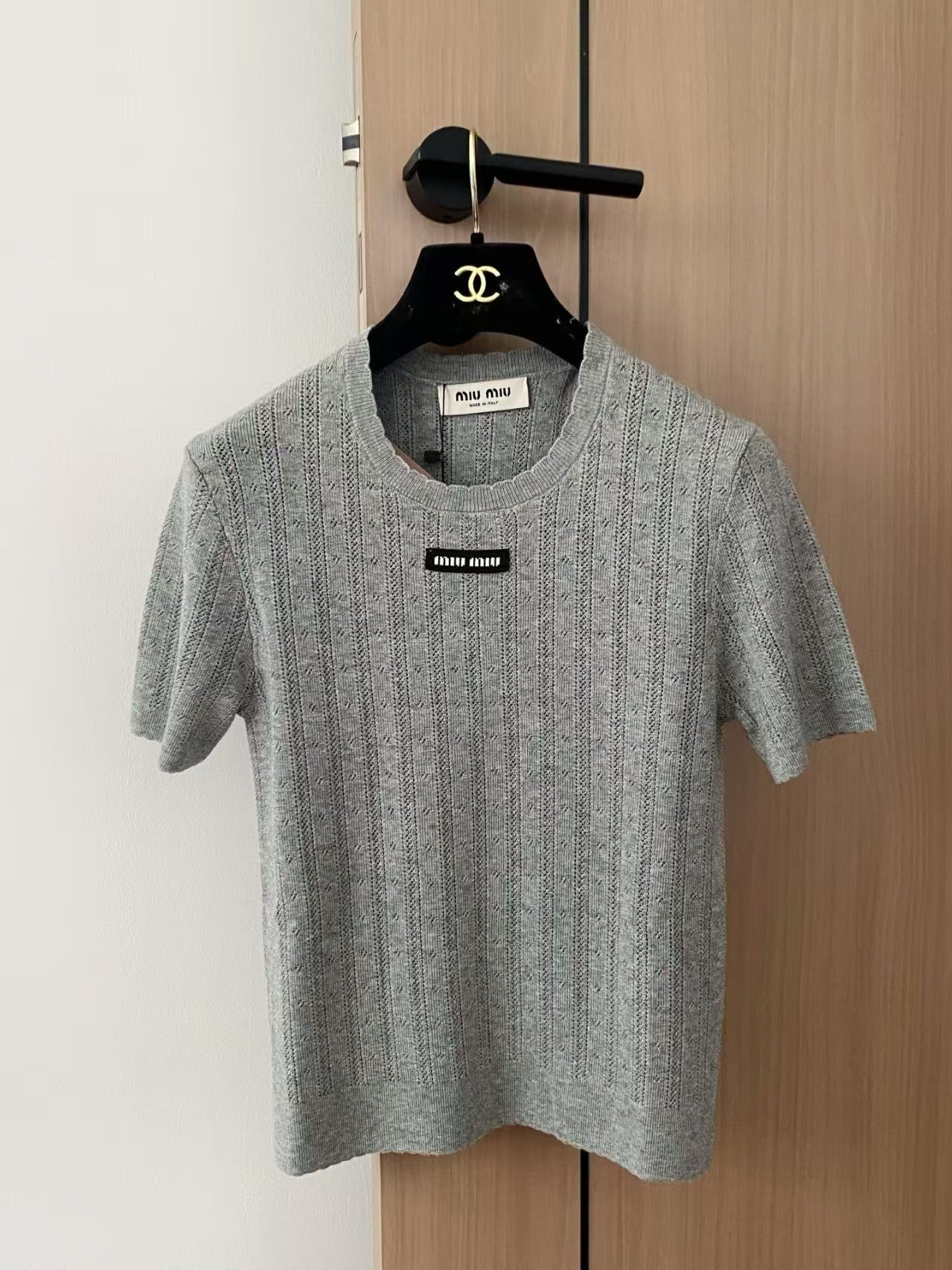 Latest Short Sleeves