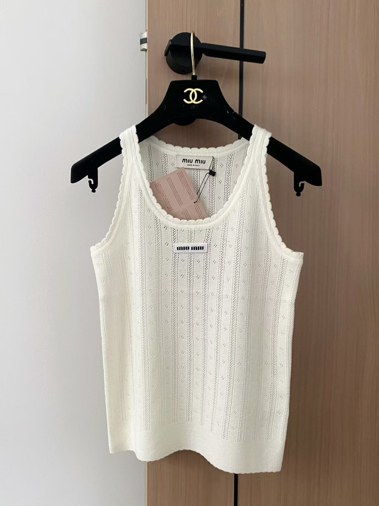 Silk vest