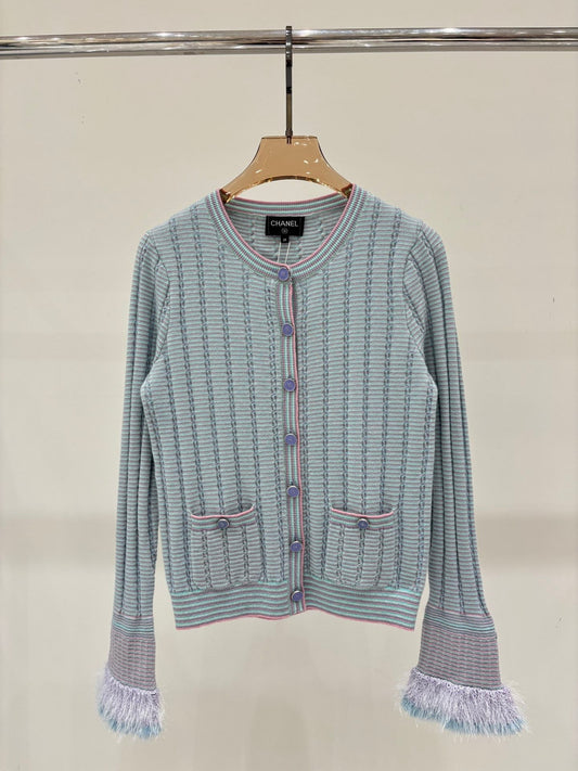 New striped knitted cardigan for early autumn 2025!