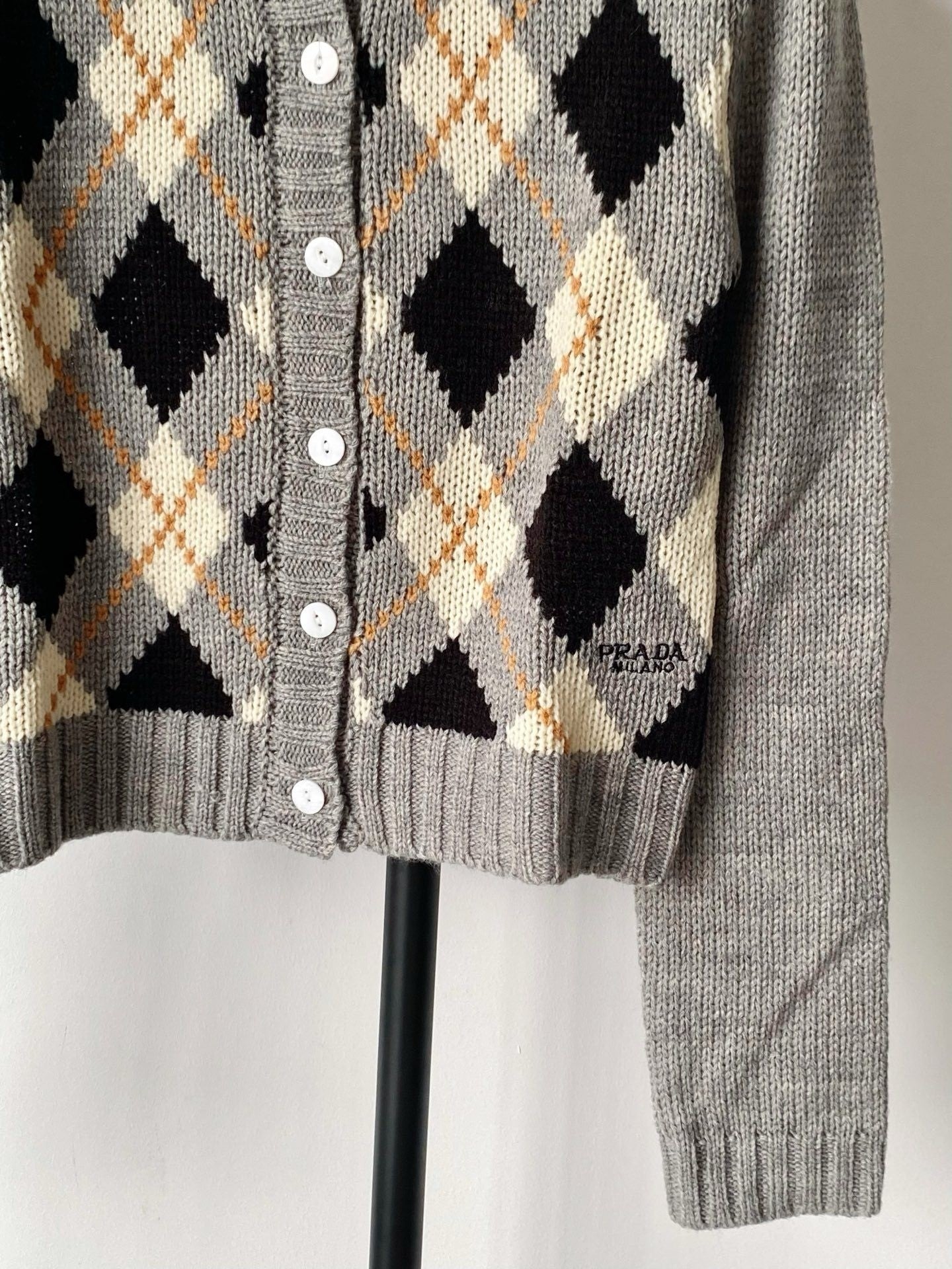 25 Early Autumn New Arrival Wool Diamond Pattern Long Sleeve Pullover