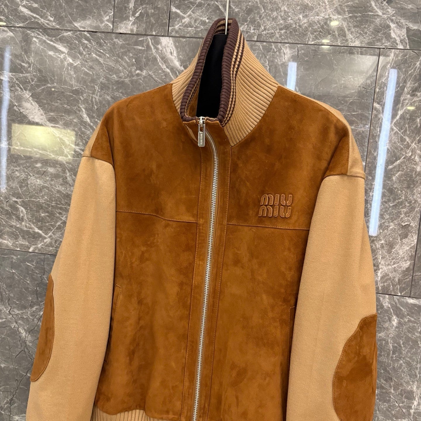 Retro jacket with colorblocking