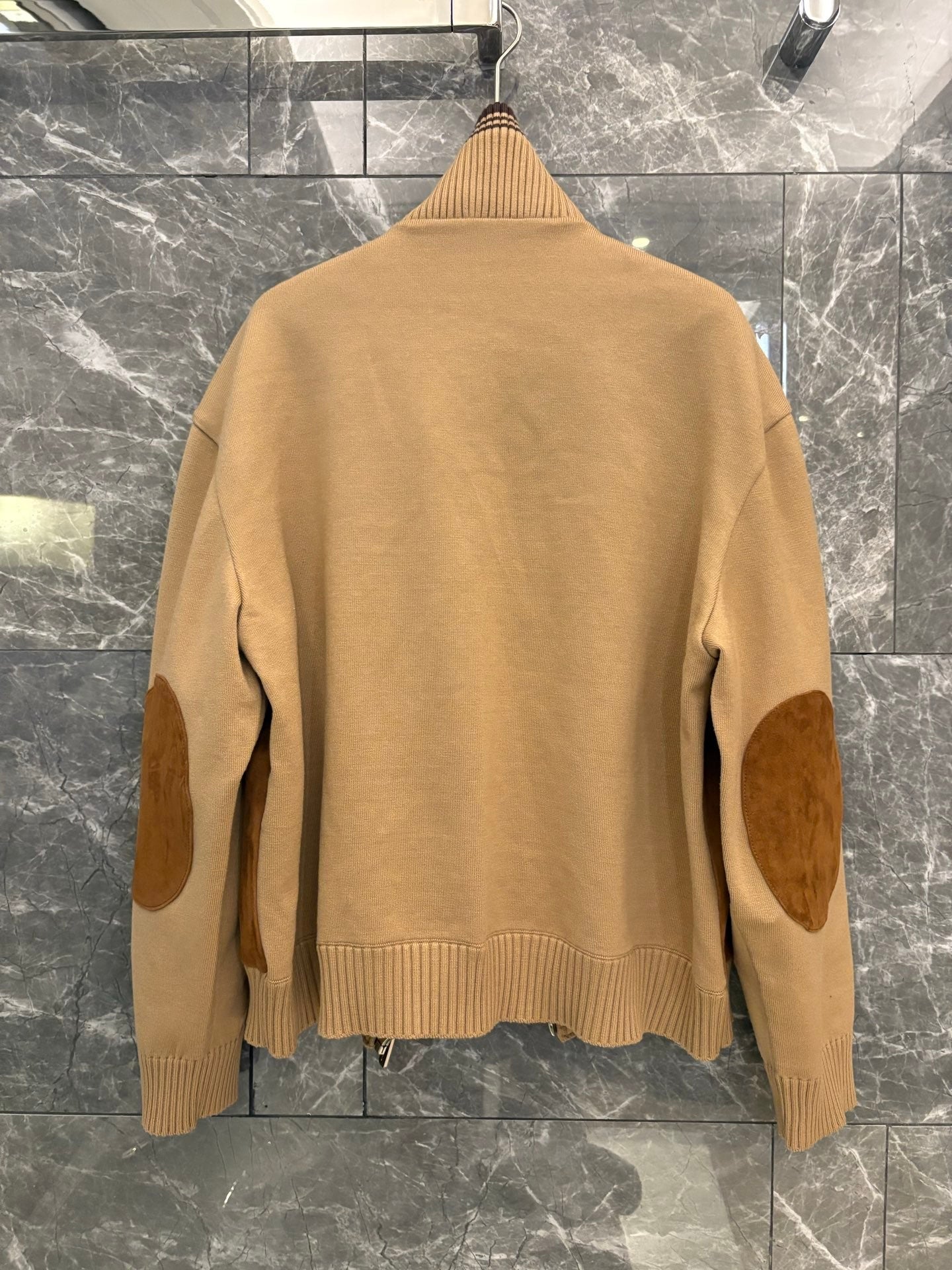 Retro jacket with colorblocking