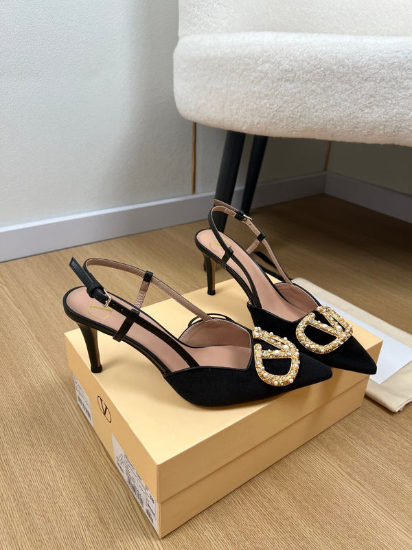 New large V pearl diamond buckle pointed toe slingback sandals