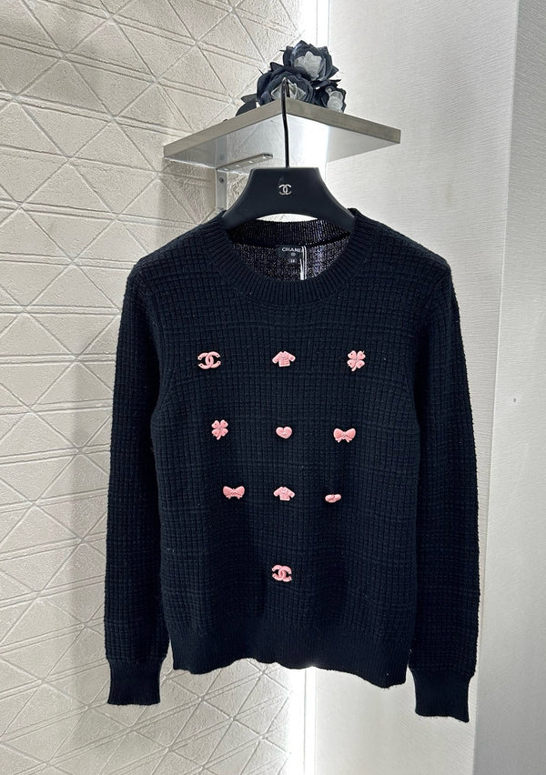 25FW New Crew Neck Letter Logo 3D Jacquard Sweater