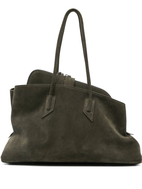 Low-key and good-looking versatile bag