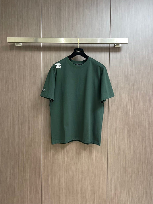 NEW  shoulder flocked logo T-shirt